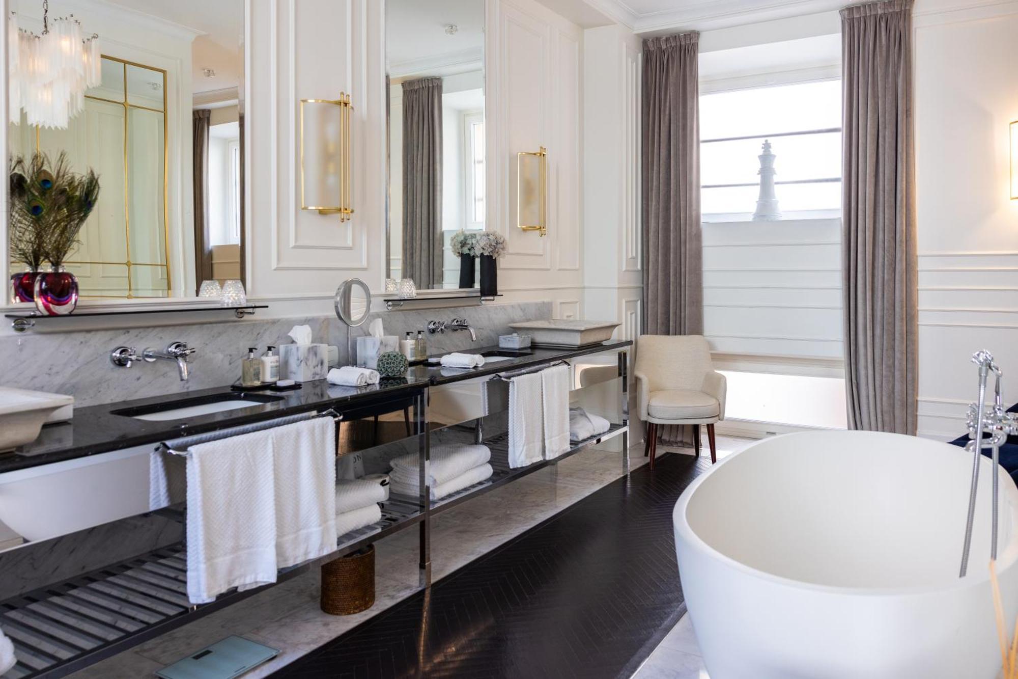Hotel Vilon - Small Luxury Hotels Of The World Roma Dış mekan fotoğraf